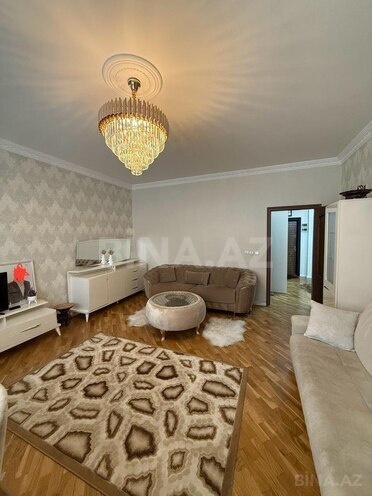 Продаётся 2-комн. новостройка 62 м², м. Ази Асланов, photo 3 from 11
