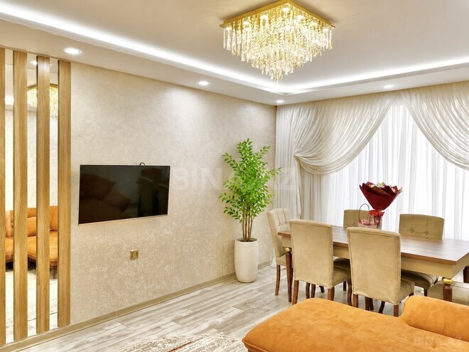 Satılır 3 otaqlı köhnə tikili 75 m², Qara Qarayev m., photo 5 from 14