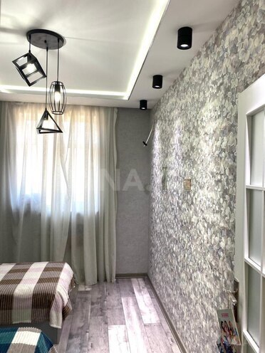 Продаётся 3-комн. вторичка 75 м², м. Кара Караев, photo 7 from 14