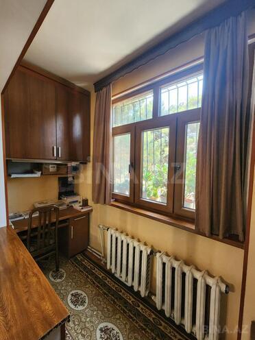 Satılır 3 otaqlı köhnə tikili 55 m², Qaraçuxur q., photo 6 from 17