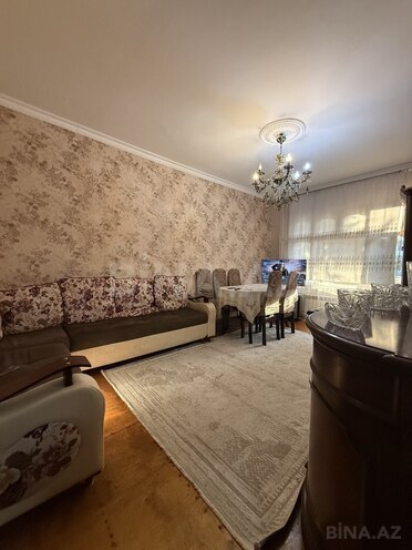 Продаётся 3-комн. вторичка 85 м², м. Ази Асланов, photo 1 from 14