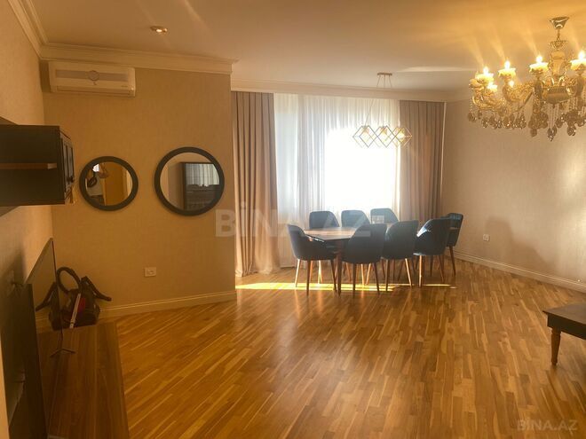 İcarəyə verilir 4 otaqlı yeni tikili 185 m², 28 May m., photo 5 from 23