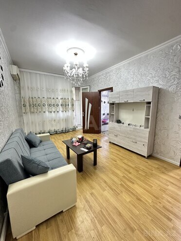 Продаётся 3-комн. вторичка 50 м², м. Мемар Аджеми, photo 4 from 24