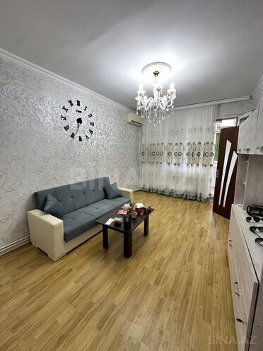 Продаётся 3-комн. вторичка 50 м², м. Мемар Аджеми, photo 3 from 24