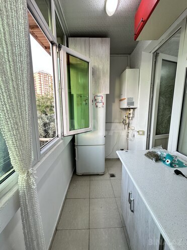 Продаётся 3-комн. вторичка 50 м², м. Мемар Аджеми, photo 18 from 24