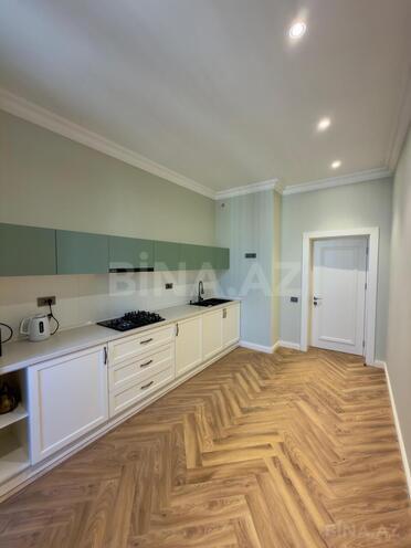 Satılır 4 otaqlı yeni tikili 242 m², 28 May m., photo 8 from 19