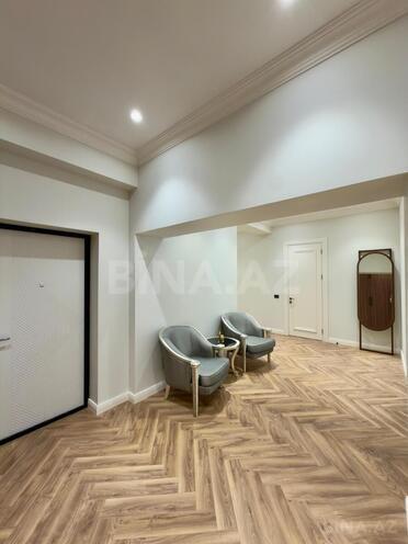 Satılır 4 otaqlı yeni tikili 242 m², 28 May m., photo 1 from 19