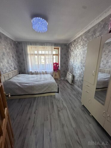 Satılır 3 otaqlı köhnə tikili 90 m², Neftçilər m., photo 1 from 10