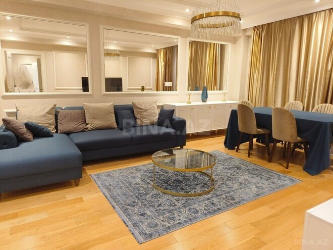 Сдаётся 2-комн. новостройка 100 м², м. Низами, photo 4 from 7