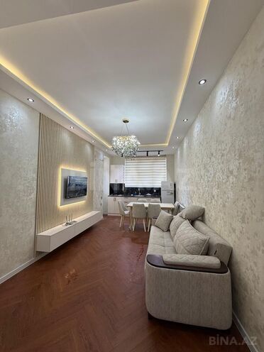 Сдаётся 3-комн. новостройка 70 м², м. Элмляр Академиясы, photo 1 from 10