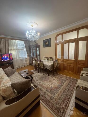Satılır 3 otaqlı köhnə tikili 85 m², Yasamal r., photo 4 from 16