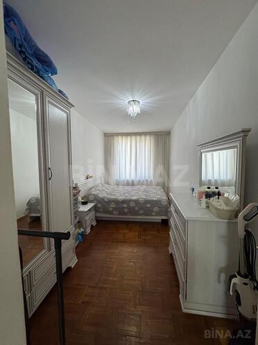 Продаётся 2-комн. вторичка 65 м², м. Иншаатчылар, photo 3 from 7