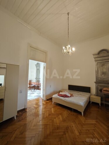 Сдаётся 2-комн. вторичка 93 м², м. Низами, photo 10 from 19