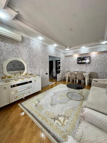 Продаётся 3-комн. новостройка 80 м², м. Нефтчиляр, photo 4 from 17