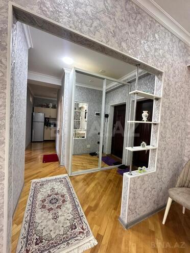 Продаётся 3-комн. новостройка 80 м², м. Нефтчиляр, photo 5 from 17