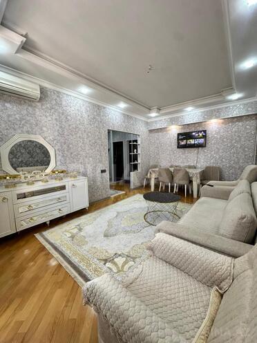 Продаётся 3-комн. новостройка 80 м², м. Нефтчиляр, photo 3 from 17