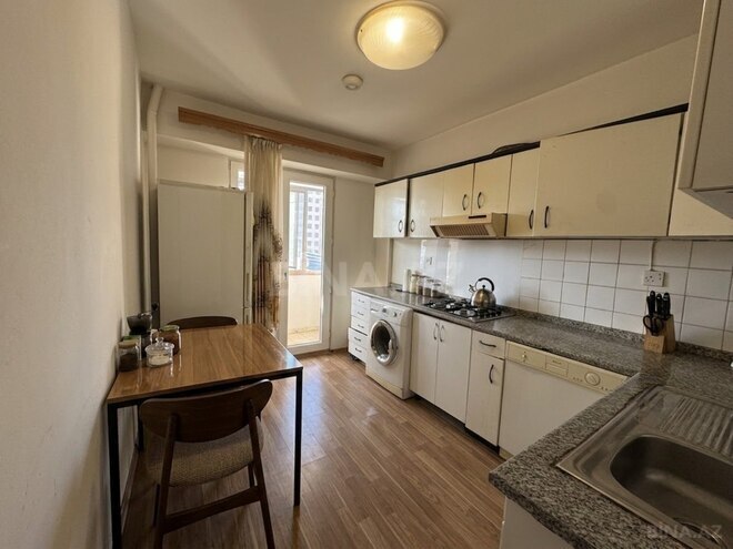 Продаётся 4-комн. вторичка 120 м², м. 28 мая, photo 13 from 24