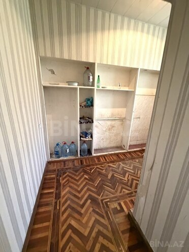 Satılır 2 otaqlı köhnə tikili 60 m², 28 May m., photo 14 from 17