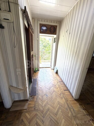 Satılır 2 otaqlı köhnə tikili 60 m², 28 May m., photo 16 from 17