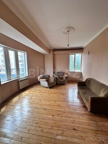Продаётся 3-комн. новостройка 110 м², м. Нефтчиляр, photo 1 from 15