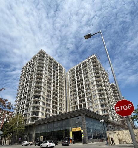 Сдаётся 2-комн. новостройка 84 м², м. Нариман Нариманов, photo 1 from 13