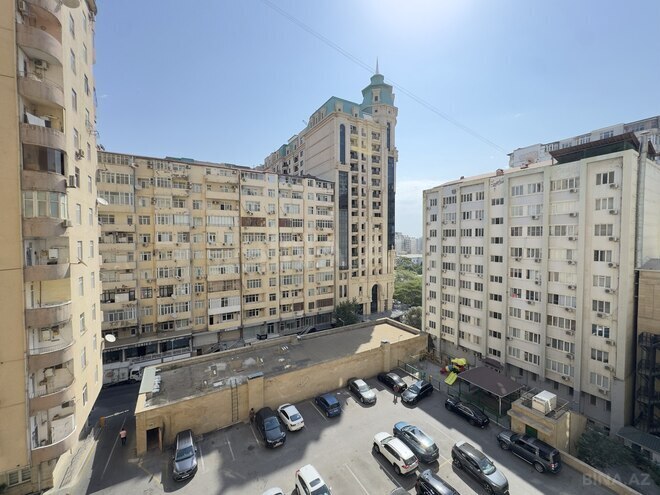 Satılır 5 otaqlı yeni tikili 200.3 m², Nizami m., photo 1 from 23
