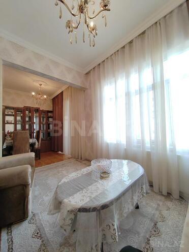 Satılır 2 otaqlı köhnə tikili 45 m², Köhnə Günəşli q., photo 3 from 15