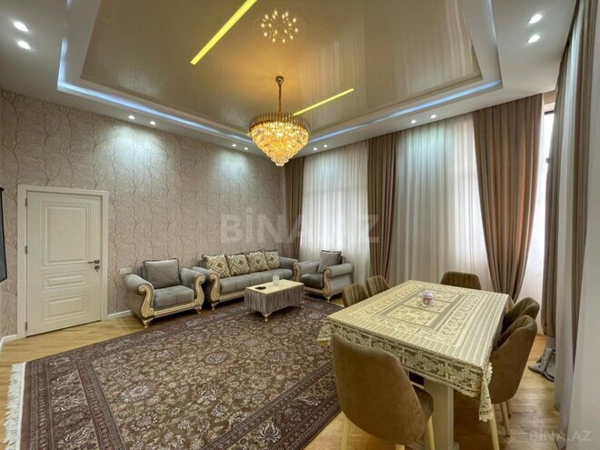 İcarəyə verilir 3 otaqlı yeni tikili 135 m², 28 May m., photo 3 from 19