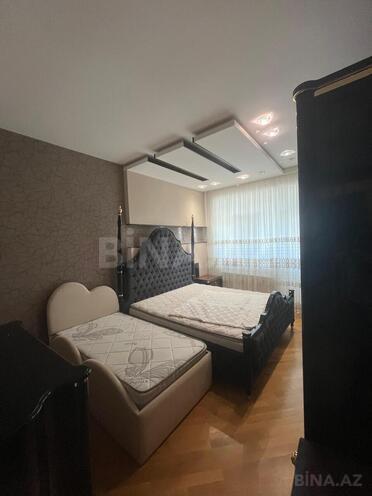 Сдаётся 2-комн. новостройка 98 м², м. Низами, photo 6 from 13