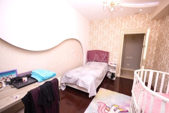 Satılır 4 otaqlı yeni tikili 220 m², 28 May m., photo 12 from 24