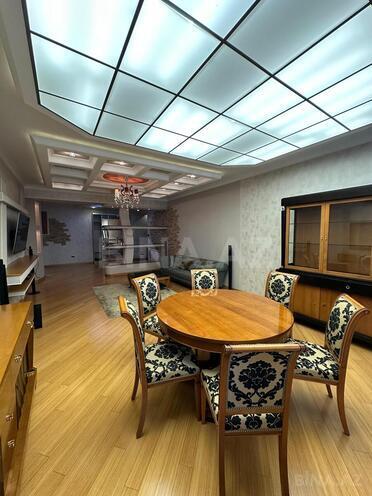 Satılır 4 otaqlı yeni tikili 185 m², Şah İsmayıl Xətai m., photo 8 from 32