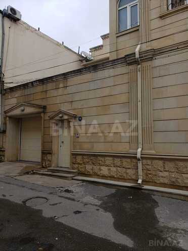 Продаётся 6-комн. дом/дача 360 м², м. Иншаатчылар, photo 12 from 32