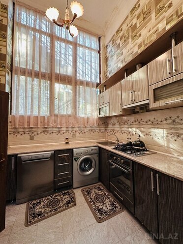 Сдаётся 3-комн. вторичка 120 м², м. Ичеришехер, photo 14 from 21