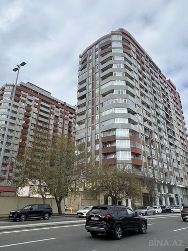 Продаётся 4-комн. новостройка 250 м², м. Нариман Нариманов, photo 1 from 16