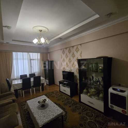 Продаётся 2-комн. новостройка 70 м², м. Кара Караев, photo 4 from 12
