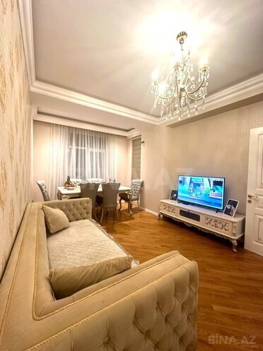 Продаётся 2-комн. новостройка 87 м², м. Ази Асланов, photo 1 from 15