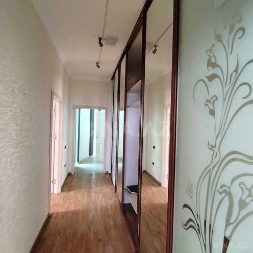 Продаётся 3-комн. новостройка 180 м², м. Низами, photo 11 from 23