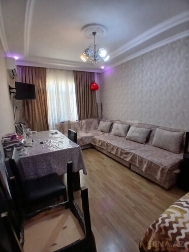 Продаётся 1-комн. вторичка 43 м², пос. Ени Гюнешли, photo 1 from 12