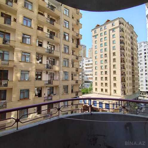 Продаётся 4-комн. новостройка 167 м², м. Низами, photo 19 from 20