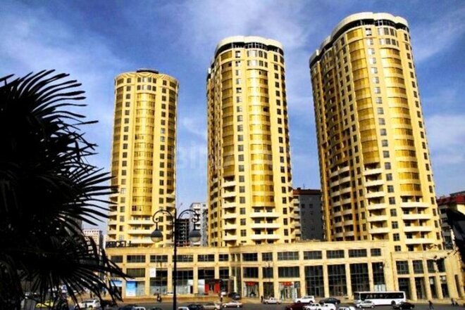 Продаётся 4-комн. новостройка 215 м², м. Низами, photo 1 from 14