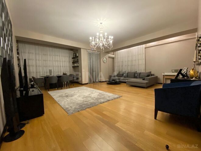 Продаётся 3-комн. новостройка 147 м², м. Низами, photo 3 from 13