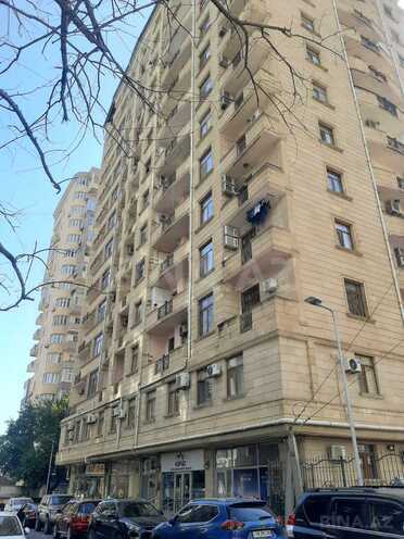 Продаётся 3-комн. новостройка 147 м², м. Низами, photo 1 from 13