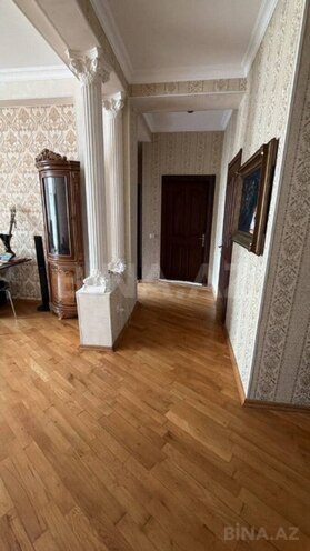 Сдаётся 3-комн. новостройка 130 м², м. Нариман Нариманов, photo 4 from 9