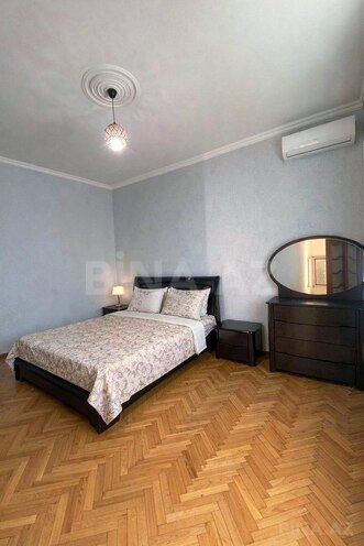 Сдаётся 3-комн. вторичка 100 м², м. Сахил, photo 3 from 7