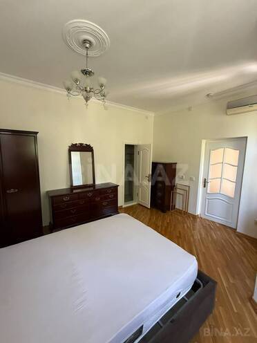 Satılır 9 otaqlı həyət evi/bağ evi 500 m², Səbail r., photo 23 from 32