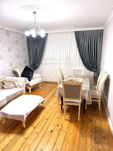 Продаётся 4-комн. вторичка 92 м², м. Халглар Достлугу, photo 8 from 19