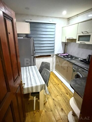 Продаётся 4-комн. вторичка 92 м², м. Халглар Достлугу, photo 16 from 19