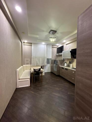Продаётся 3-комн. новостройка 130 м², м. Кара Караев, photo 7 from 12