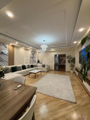 Продаётся 3-комн. новостройка 130 м², м. Кара Караев, photo 4 from 12