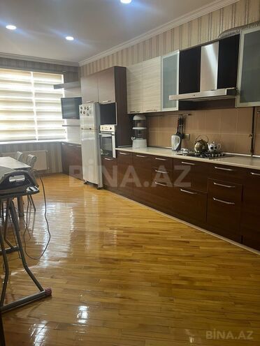 Сдаётся 3-комн. новостройка 140 м², Насиминский  р., photo 7 from 9